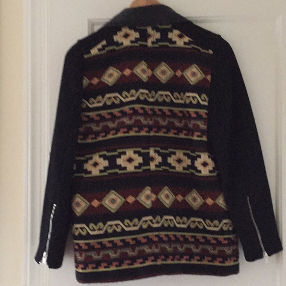 Zara Aztec Jacket - Picture 9 of 12